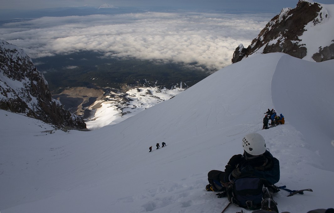 Mount Hood climb: on the Hogsback Mount Hood climb: on the Hogsback
