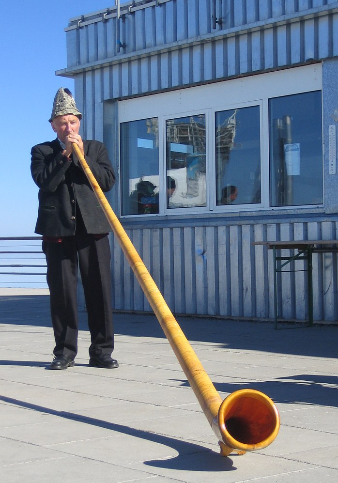 Zugspitze via Höllental: Alphorn player Zugspitze via Höllental: Alphorn player