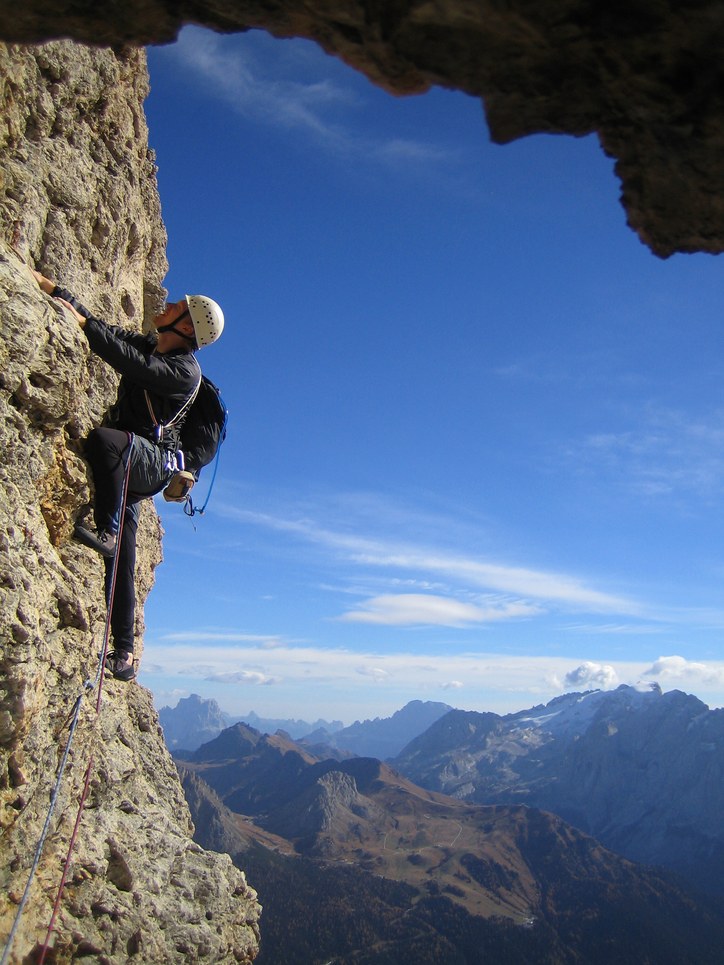 Grohmannspitze: Michael climbing up a steeper pitch.