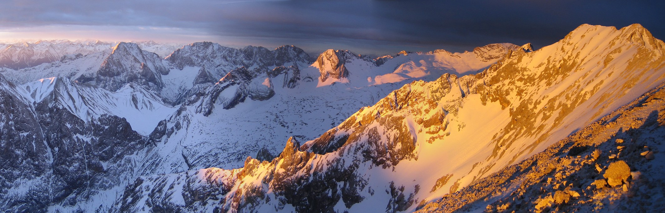 Jubiläumsgrat: Reintal, Mieminger Kette, Zugspitzblatt, and Zugspitze at dawn. Jubiläumsgrat: Reintal, Mieminger Kette, Zugspitzblatt, and Zugspitze at dawn.