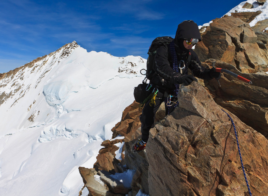 Wilfried descending the west ridge of Dufourspitze (keywords: alpen, alps, berg, berge, bergsteiger, dufourspitze, kletterer, leute, nordend, person, schweiz, switzerland, valais, wallis, wilfried, alpinist, climber, mountain, mountaineer, mountains, people, swiss) Wilfried descending the west ridge of Dufourspitze (keywords: alpen, alps, berg, berge, bergsteiger, dufourspitze, kletterer, leute, nordend, person, schweiz, switzerland, valais, wallis, wilfried, alpinist, climber, mountain, mountaineer, mountains, people, swiss)